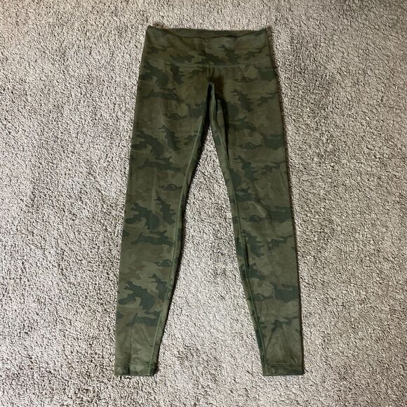 Lululemon Size 6 Wunder Under High Rise Savasana Camo 20cm Fatigue Green Unicorn - Picture 1 of 6